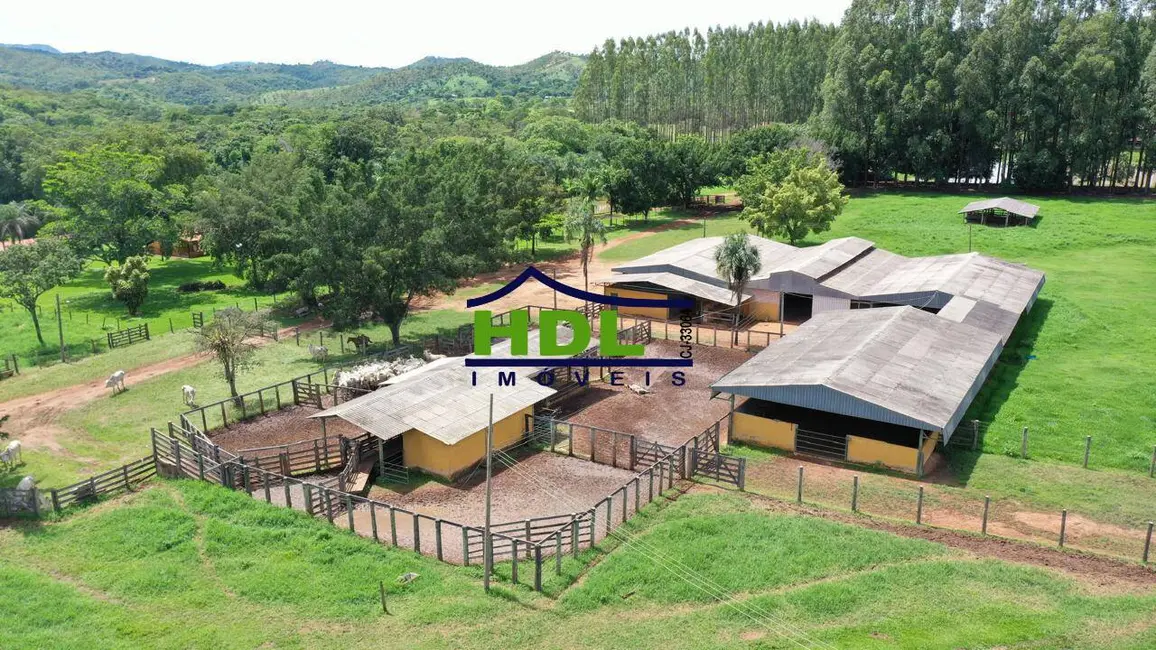 Foto 1 de Chácara com 4 quartos à venda, 165m2 em Padre Bernardo - GO