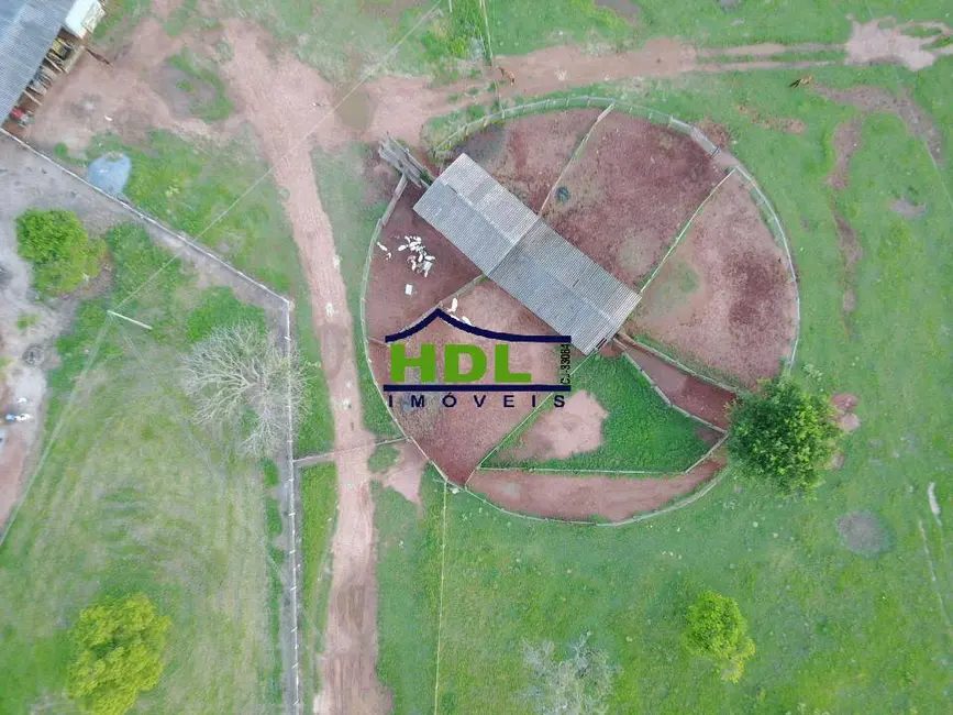 Foto 4 de Fazenda / Haras com 4 quartos à venda, 230m2 em Cocalinho - MT