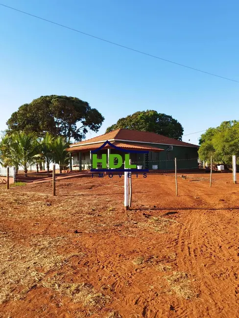 Foto 3 de Fazenda / Haras à venda, 107m2 em Quirinopolis - GO