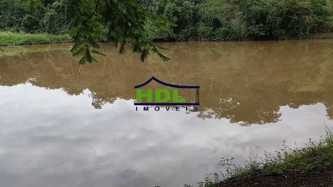 Foto 1 de Fazenda / Haras à venda, 8m2 em Crominia - GO