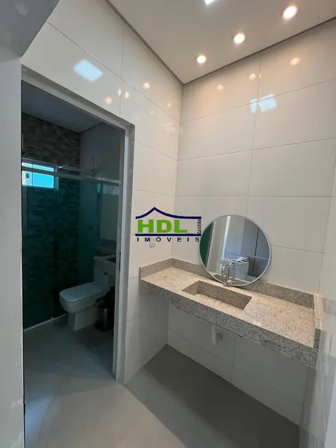 Foto 13 de Casa à venda, 1400m2 em Hidrolandia - GO