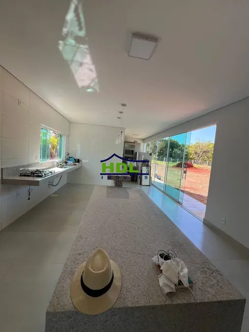 Foto 19 de Casa à venda, 1400m2 em Hidrolandia - GO