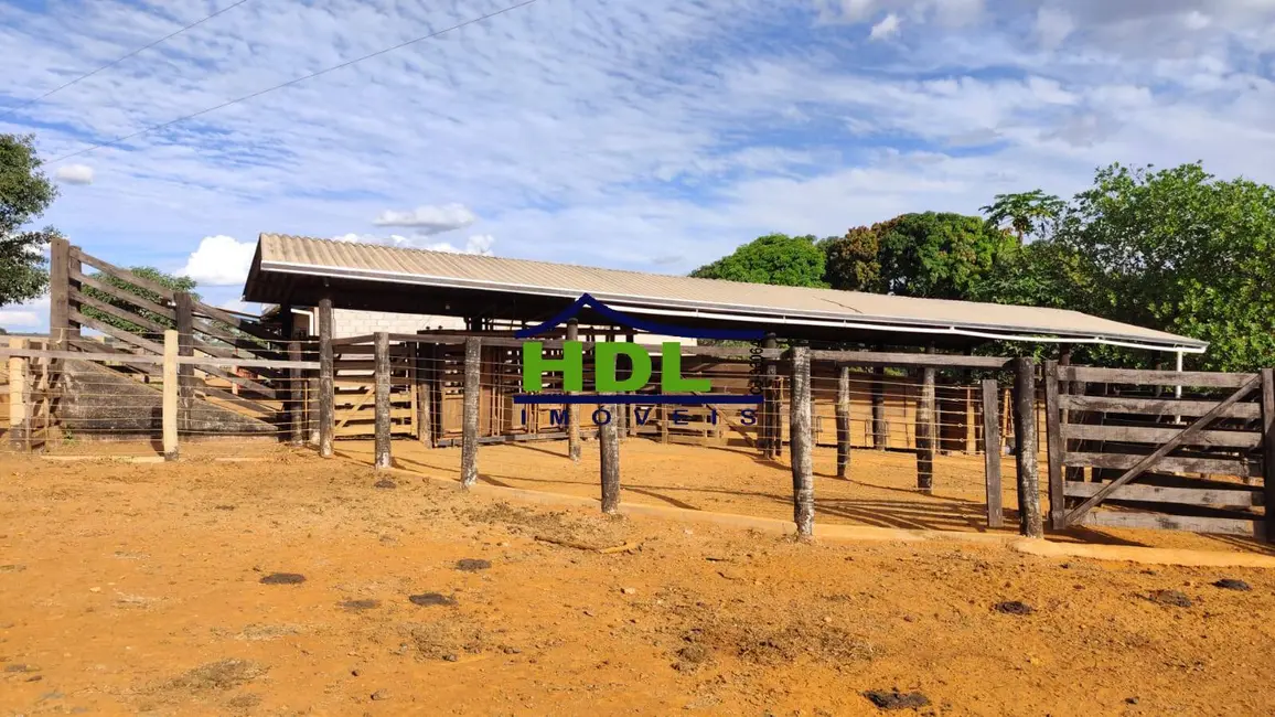 Foto 38 de Chácara à venda, 22m2 em Hidrolandia - GO
