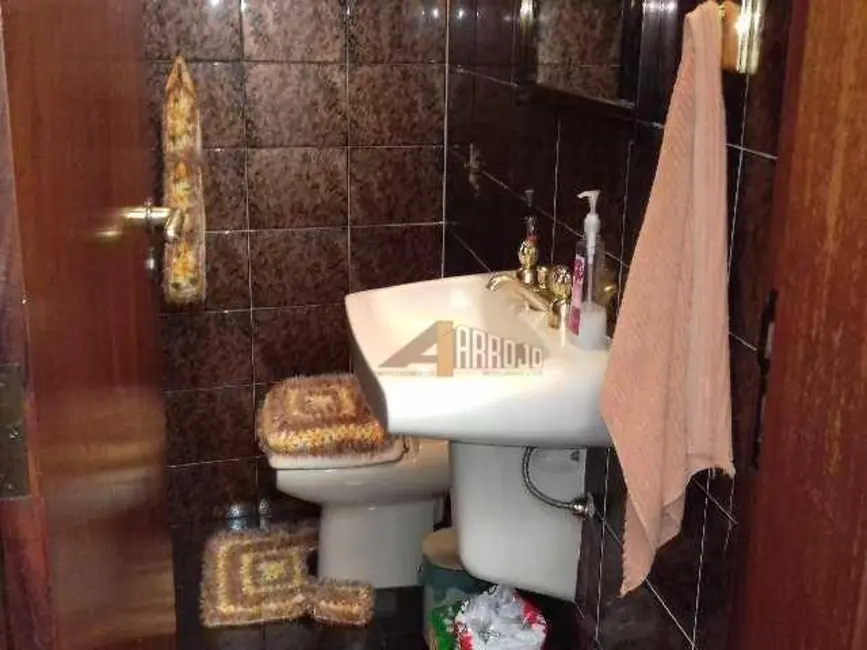 Sobrado com 4 quartos à venda, 400m2 em Vila Granada, São Paulo - SP - imagem 5 Foto 5 de Sobrado com 4 quartos à venda, 400m2 em Vila Granada, São Paulo - SP