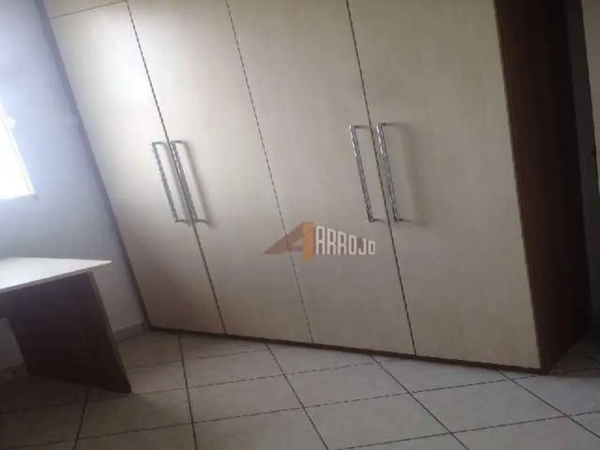 Foto 4 de Sobrado com 3 quartos à venda, 100m2 em Vila Marieta, São Paulo - SP