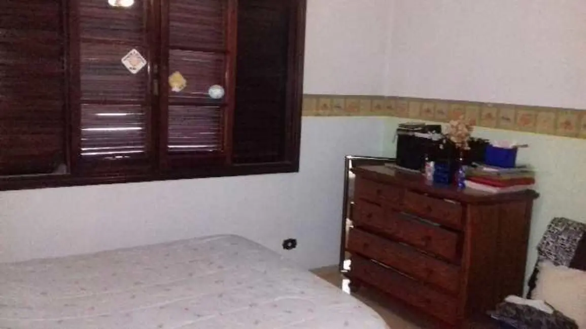 Sobrado com 4 quartos à venda, 407m2 em Vila Londrina, São Paulo - SP - imagem 3 Foto 3 de Sobrado com 4 quartos à venda, 407m2 em Vila Londrina, São Paulo - SP