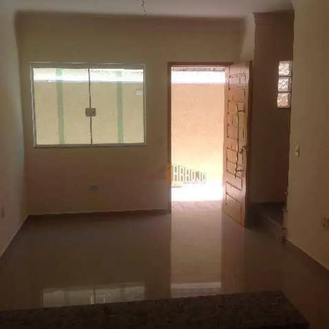 Foto 1 de Sobrado com 2 quartos à venda em Vila Santana, São Paulo - SP