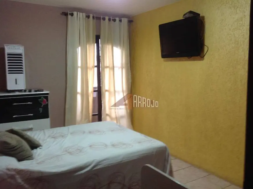 Sobrado com 2 quartos à venda, 125m2 em Jardim Três Marias, São Paulo - SP - imagem 6 Foto 6 de Sobrado com 2 quartos à venda, 125m2 em Jardim Três Marias, São Paulo - SP