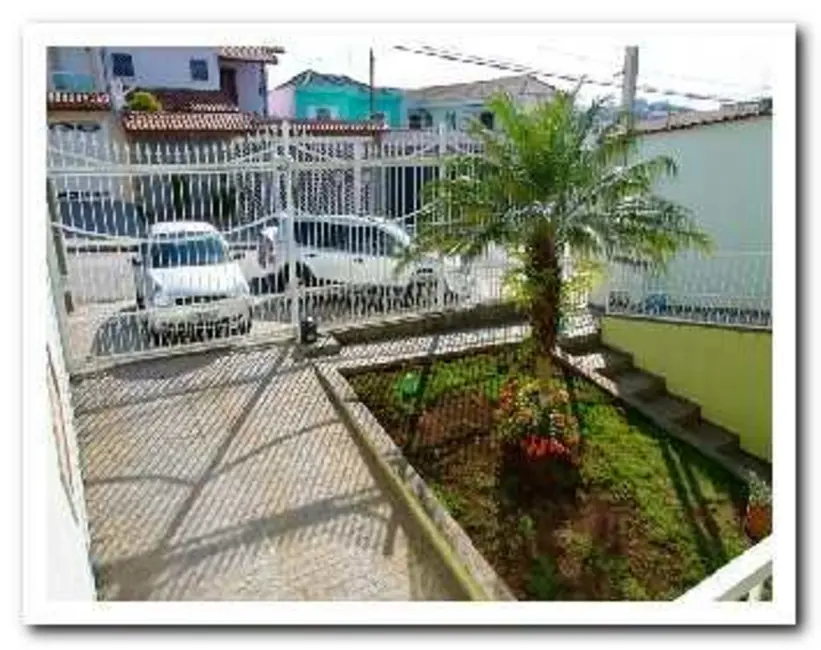 Foto 2 de Casa com 4 quartos à venda, 300m2 em Jardim Triana, São Paulo - SP