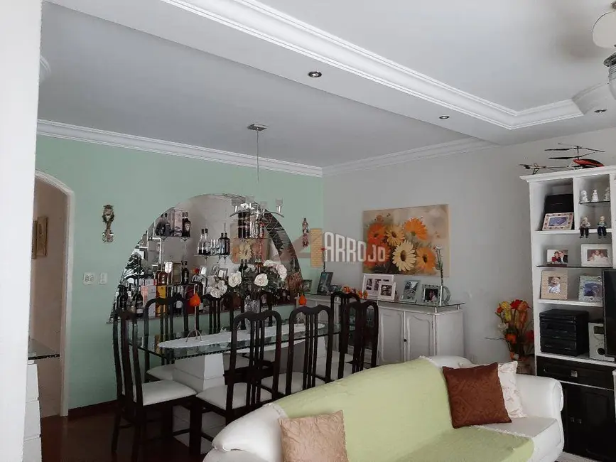 Foto 2 de Casa com 3 quartos à venda, 306m2 em Engenheiro Goulart, São Paulo - SP