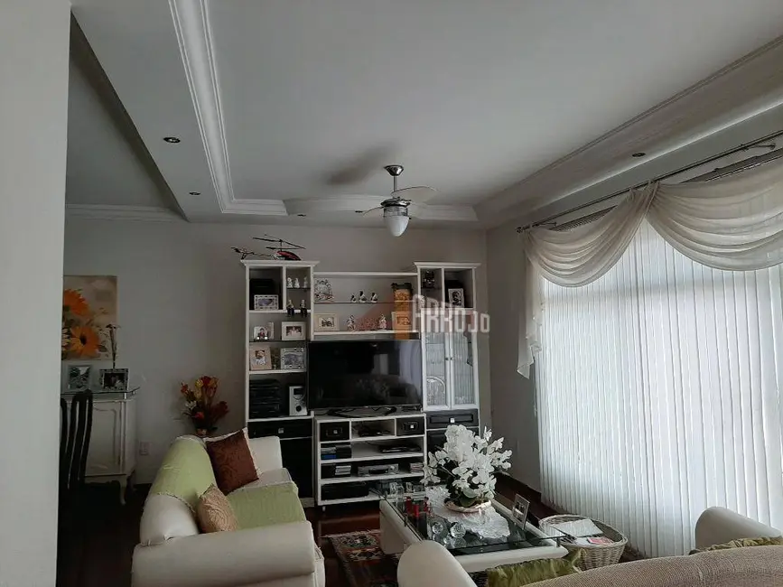 Foto 1 de Casa com 3 quartos à venda, 306m2 em Engenheiro Goulart, São Paulo - SP