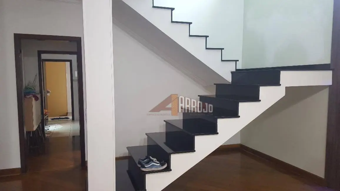 Foto 7 de Sobrado com 3 quartos à venda, 240m2 em Vila Marieta, São Paulo - SP