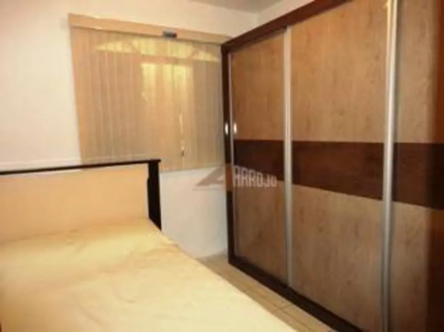 Sobrado com 3 quartos à venda, 225m2 em Vila Esperança, São Paulo - SP - imagem 2 Foto 2 de Sobrado com 3 quartos à venda, 225m2 em Vila Esperança, São Paulo - SP