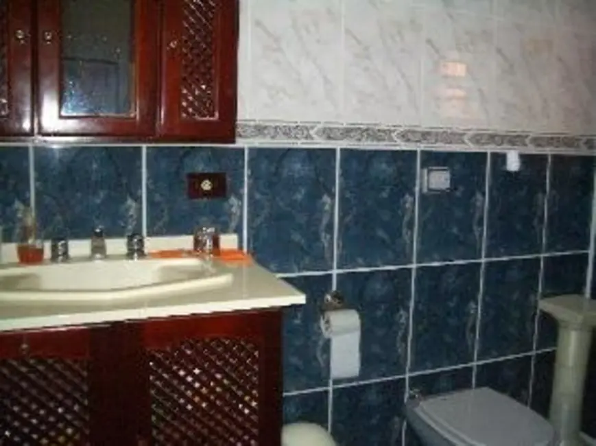 Foto 4 de Casa com 2 quartos à venda, 300m2 em Parque Guarani, São Paulo - SP