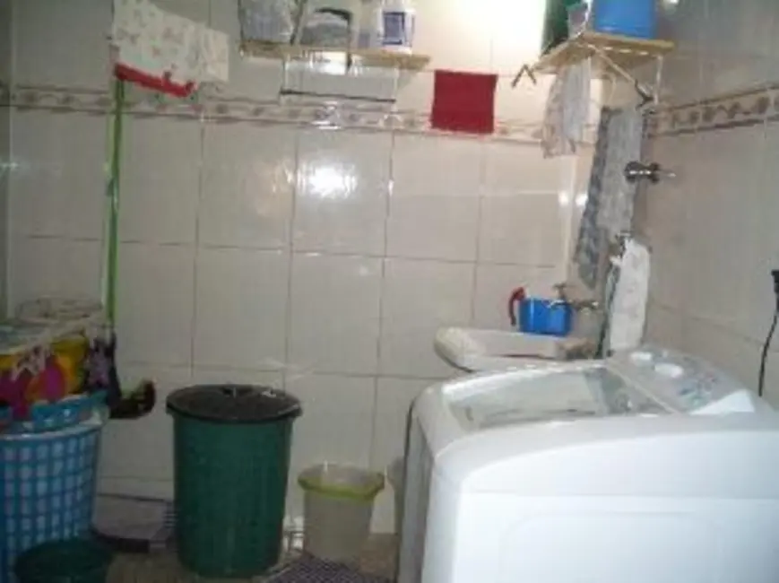 Foto 7 de Casa com 2 quartos à venda, 300m2 em Parque Guarani, São Paulo - SP