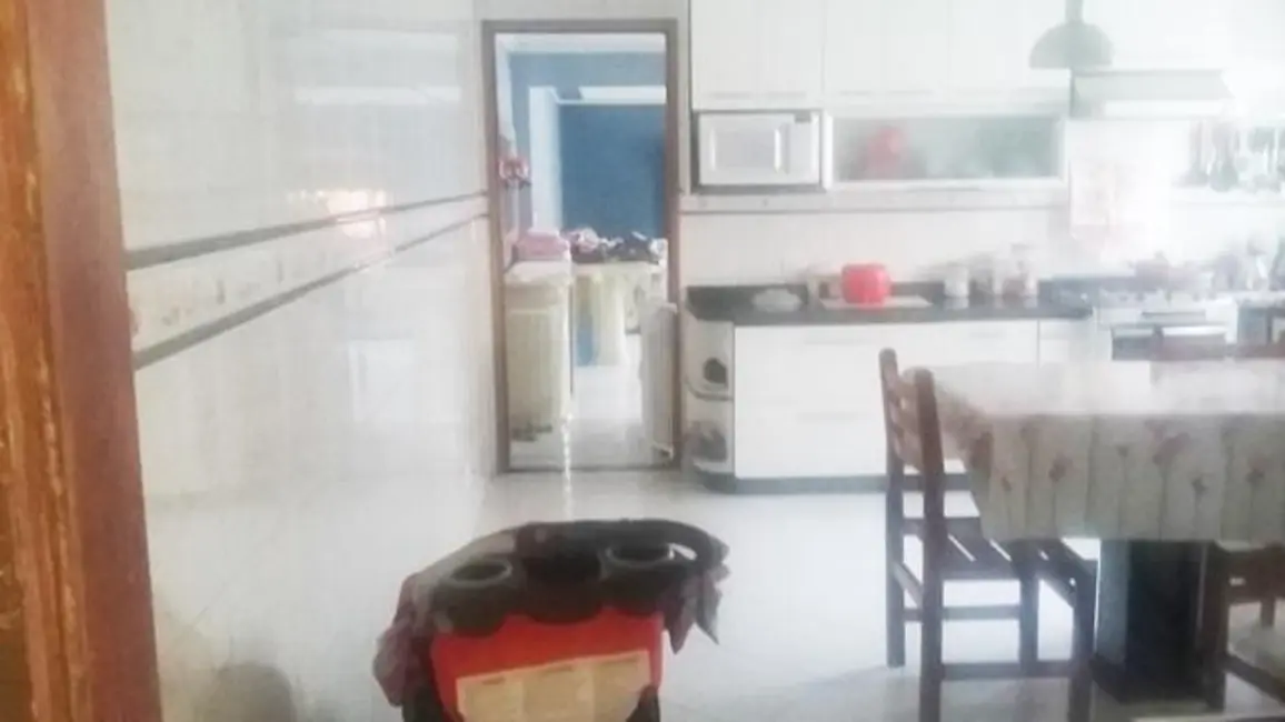 Sobrado com 4 quartos à venda, 300m2 em Parque Penha, São Paulo - SP - imagem 9 Foto 9 de Sobrado com 4 quartos à venda, 300m2 em Parque Penha, São Paulo - SP