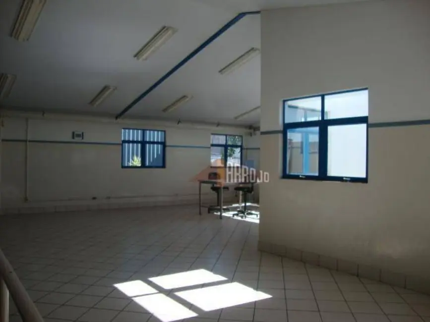 Armazém / Galpão à venda, 1080m2 em Vila Buenos Aires, São Paulo - SP - imagem 1 Foto 1 de Armazém / Galpão à venda, 1080m2 em Vila Buenos Aires, São Paulo - SP