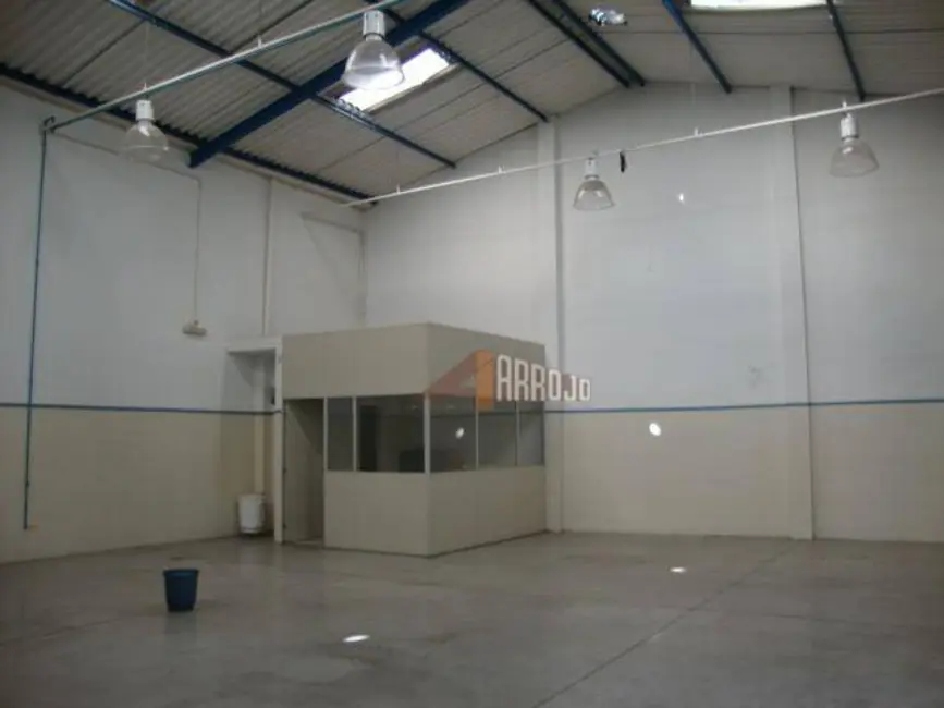 Armazém / Galpão à venda, 1080m2 em Vila Buenos Aires, São Paulo - SP - imagem 5 Foto 5 de Armazém / Galpão à venda, 1080m2 em Vila Buenos Aires, São Paulo - SP