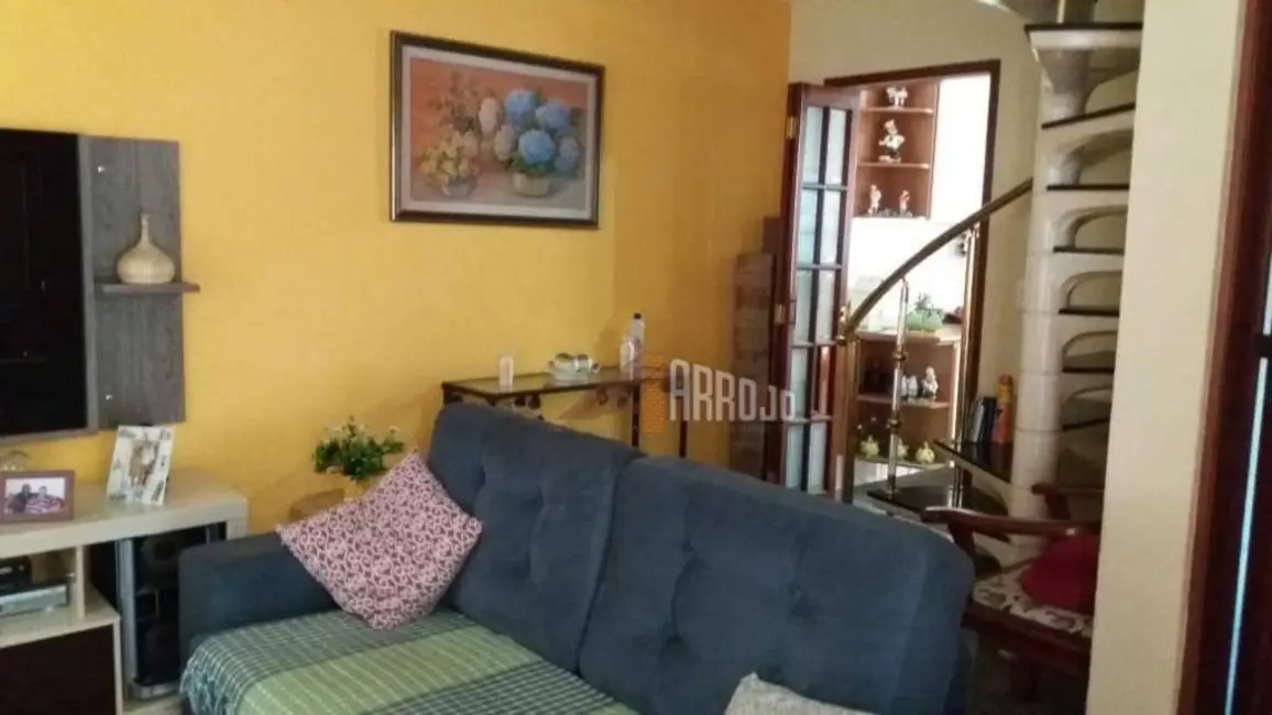 Sobrado com 3 quartos à venda, 157m2 em Vila Buenos Aires, São Paulo - SP - imagem 2 Foto 2 de Sobrado com 3 quartos à venda, 157m2 em Vila Buenos Aires, São Paulo - SP