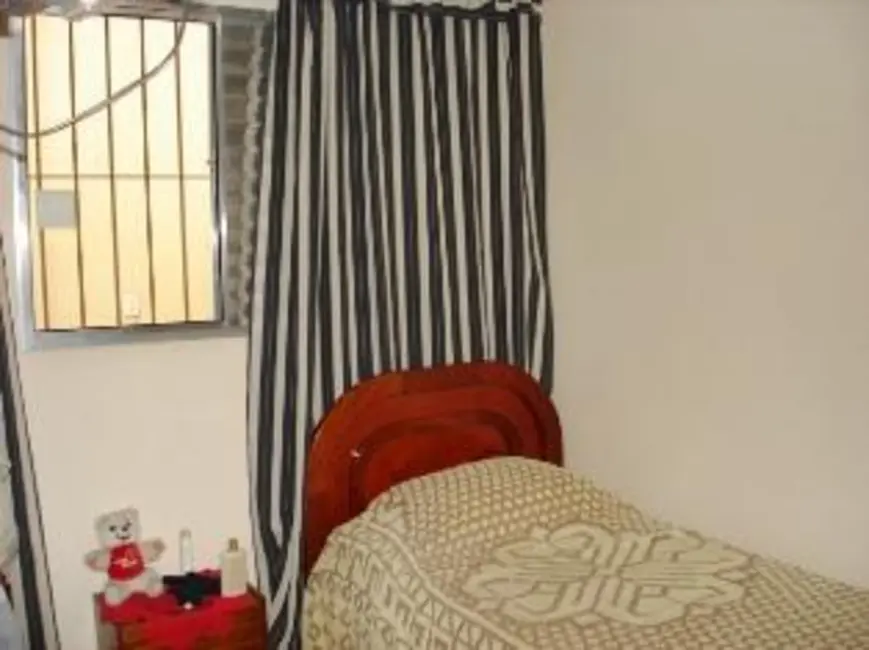 Foto 4 de Casa com 2 quartos à venda, 250m2 em Jardim Fernandes, São Paulo - SP