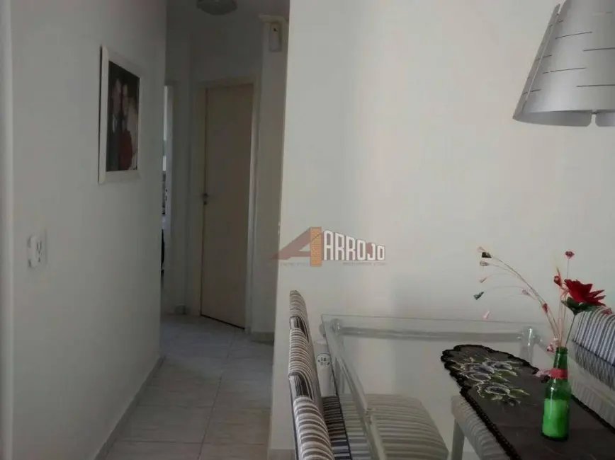 Foto 2 de Apartamento com 3 quartos à venda, 65m2 em Vila Regina, São Paulo - SP