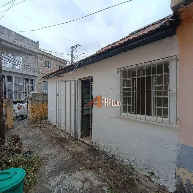 Foto 2 de Casa com 1 quarto para alugar, 40m2 em Vila Araguaia, São Paulo - SP