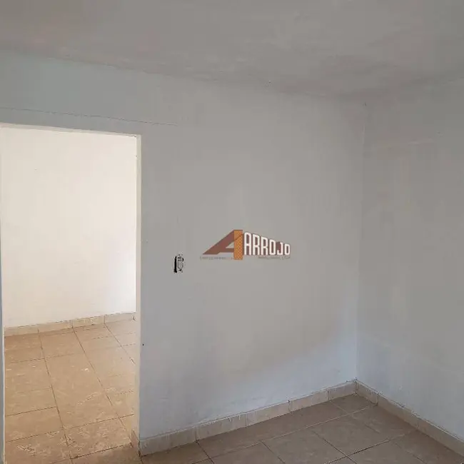 Foto 5 de Casa com 1 quarto para alugar, 40m2 em Vila Araguaia, São Paulo - SP
