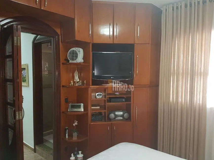 Sobrado com 3 quartos à venda, 100m2 em Vila Paranaguá, São Paulo - SP - imagem 6 Foto 6 de Sobrado com 3 quartos à venda, 100m2 em Vila Paranaguá, São Paulo - SP