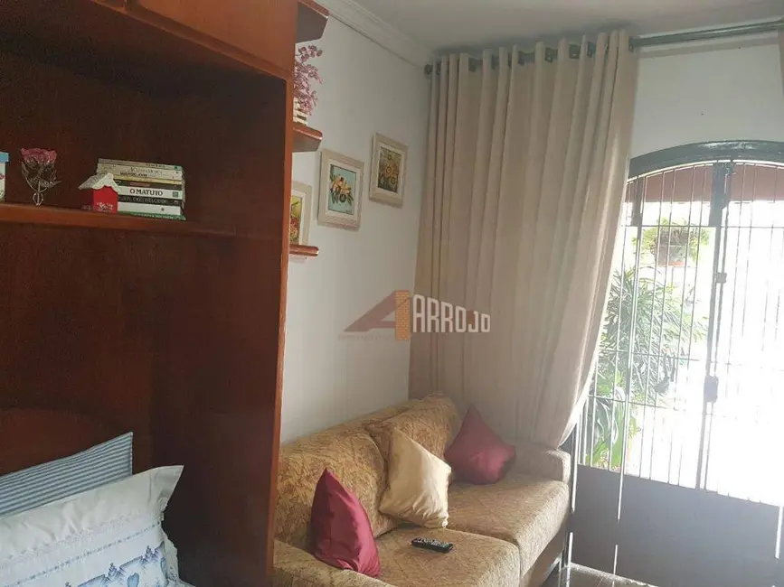 Sobrado com 3 quartos à venda, 100m2 em Vila Paranaguá, São Paulo - SP - imagem 5 Foto 5 de Sobrado com 3 quartos à venda, 100m2 em Vila Paranaguá, São Paulo - SP