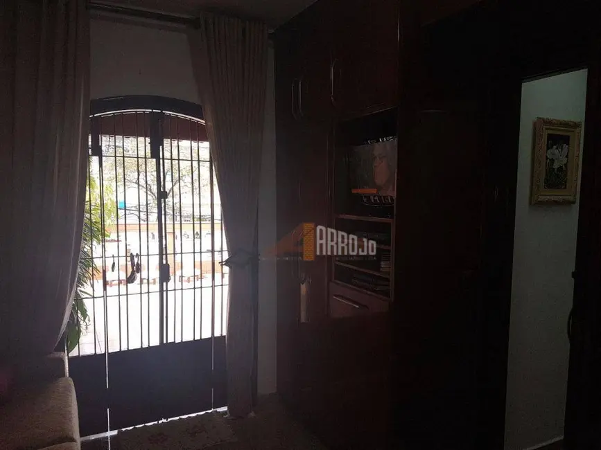 Sobrado com 3 quartos à venda, 100m2 em Vila Paranaguá, São Paulo - SP - imagem 8 Foto 8 de Sobrado com 3 quartos à venda, 100m2 em Vila Paranaguá, São Paulo - SP