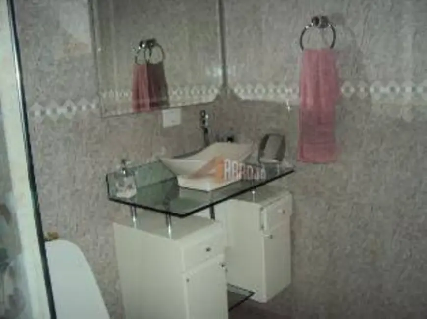 Foto 9 de Sobrado com 3 quartos à venda, 214m2 em Vila Marieta, São Paulo - SP