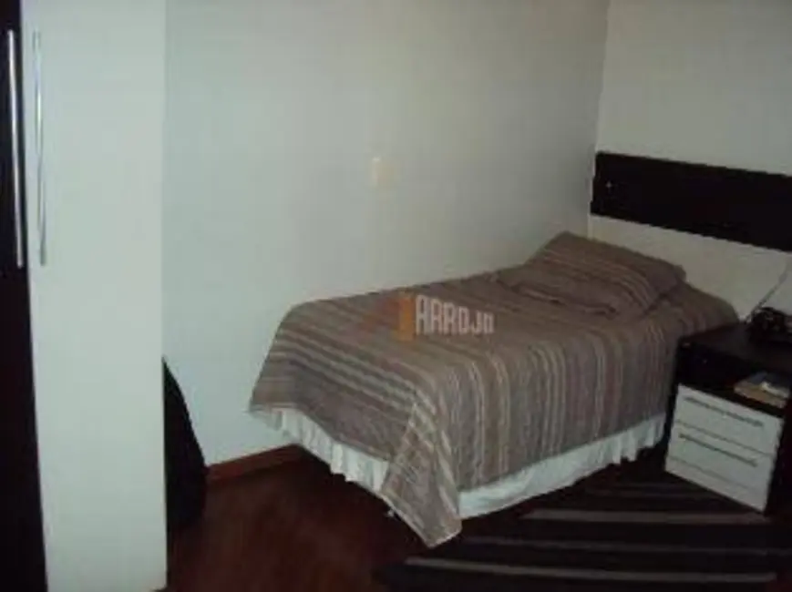 Foto 5 de Sobrado com 3 quartos à venda, 214m2 em Vila Marieta, São Paulo - SP