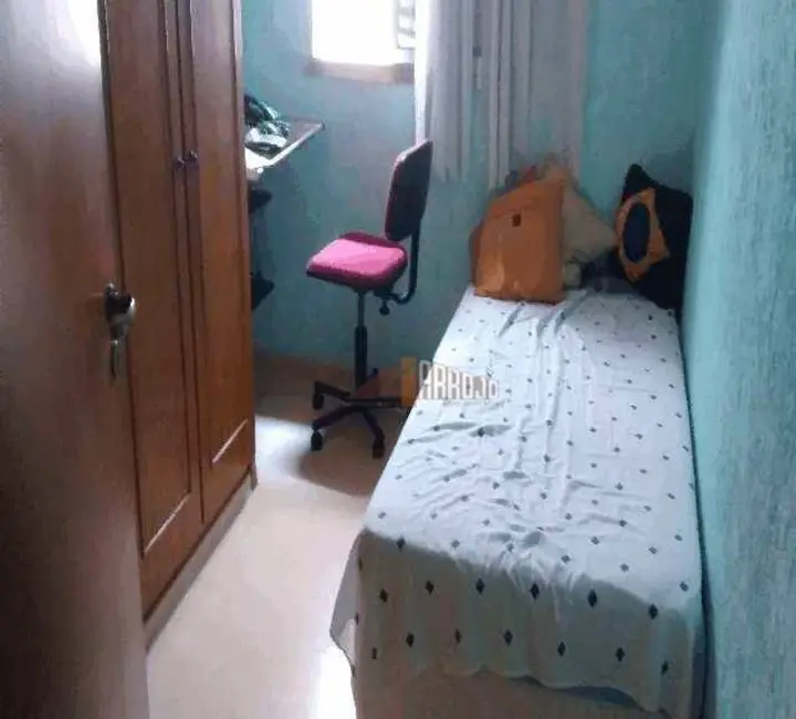 Casa com 2 quartos à venda, 200m2 em Penha de França, São Paulo - SP - imagem 5 Foto 5 de Casa com 2 quartos à venda, 200m2 em Penha de França, São Paulo - SP