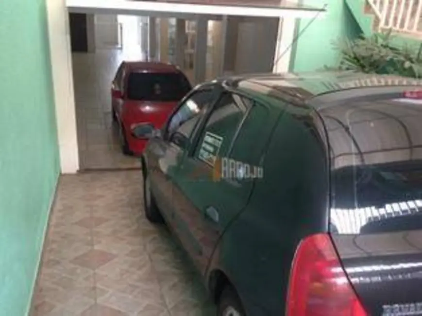 Sobrado com 3 quartos à venda, 157m2 em Vila Santana, São Paulo - SP - imagem 9 Foto 9 de Sobrado com 3 quartos à venda, 157m2 em Vila Santana, São Paulo - SP