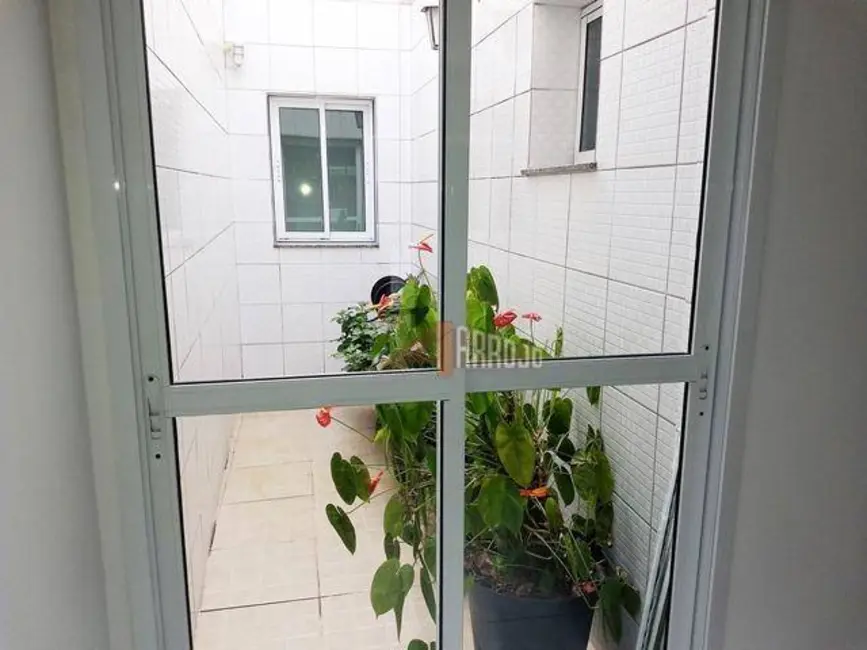 Foto 9 de Sobrado com 4 quartos à venda, 180m2 em Vila Marieta, São Paulo - SP