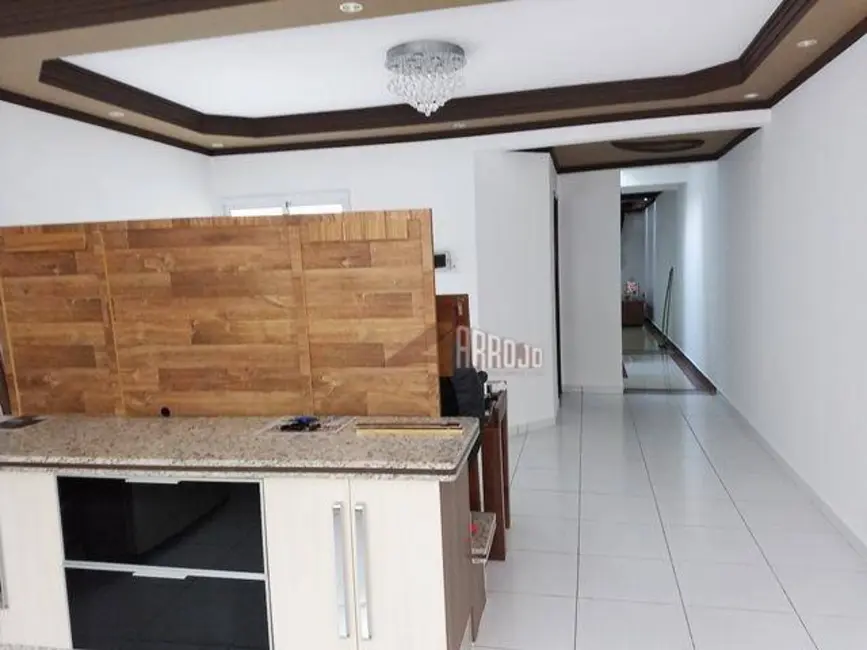 Foto 8 de Sobrado com 4 quartos à venda, 180m2 em Vila Marieta, São Paulo - SP