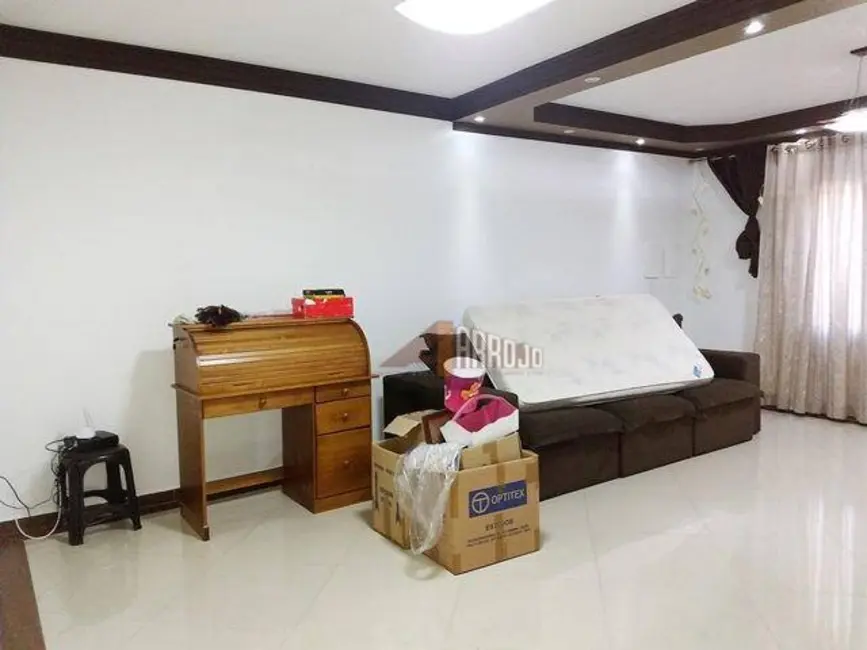 Foto 4 de Sobrado com 4 quartos à venda, 180m2 em Vila Marieta, São Paulo - SP