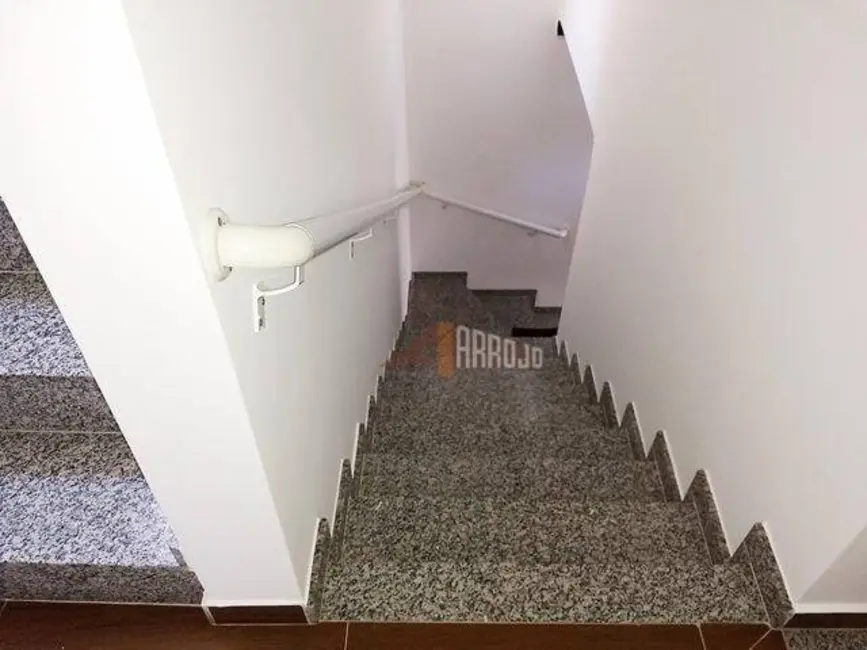 Foto 3 de Sobrado com 4 quartos à venda, 180m2 em Vila Marieta, São Paulo - SP