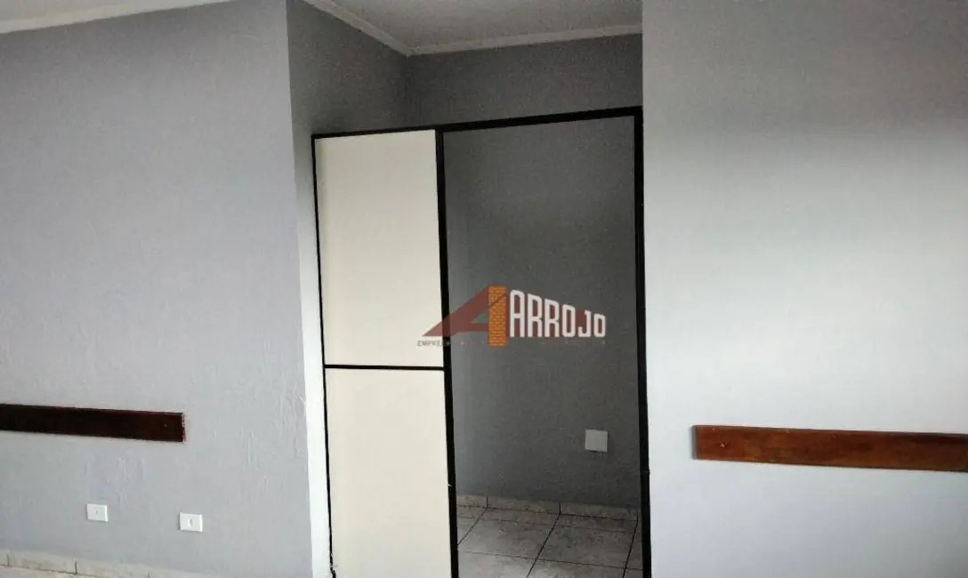 Foto 4 de Sala Comercial para alugar, 35m2 em Vila Marieta, São Paulo - SP