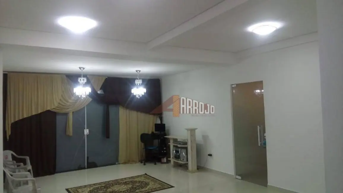 Foto 5 de Casa de Condomínio com 3 quartos à venda, 300m2 em Centro, Mogi Das Cruzes - SP