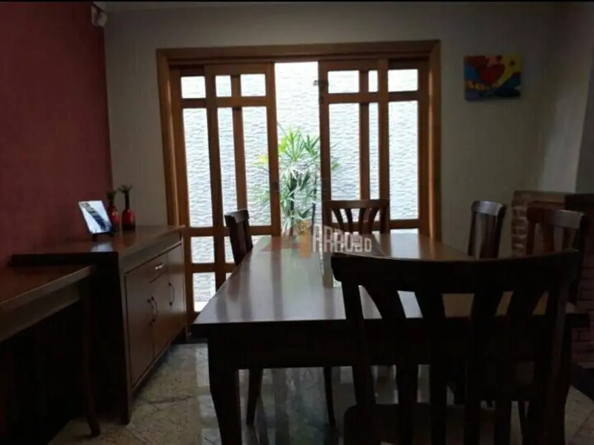 Foto 8 de Casa com 3 quartos à venda, 436m2 em Parque Boturussu, São Paulo - SP