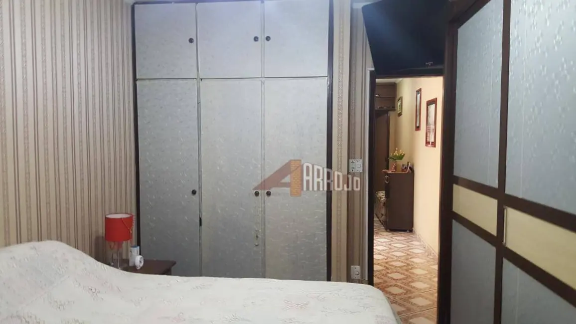 Sobrado com 2 quartos à venda, 175m2 em Vila Buenos Aires, São Paulo - SP - imagem 6 Foto 6 de Sobrado com 2 quartos à venda, 175m2 em Vila Buenos Aires, São Paulo - SP