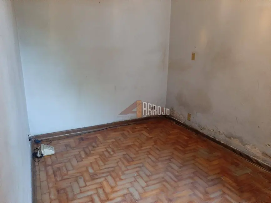 Sobrado com 4 quartos à venda, 240m2 em Vila Ponte Rasa, São Paulo - SP - imagem 9 Foto 9 de Sobrado com 4 quartos à venda, 240m2 em Vila Ponte Rasa, São Paulo - SP