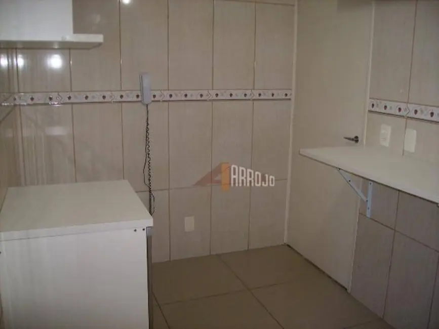 Foto 9 de Apartamento com 2 quartos à venda, 88m2 em Jardim Danfer, São Paulo - SP