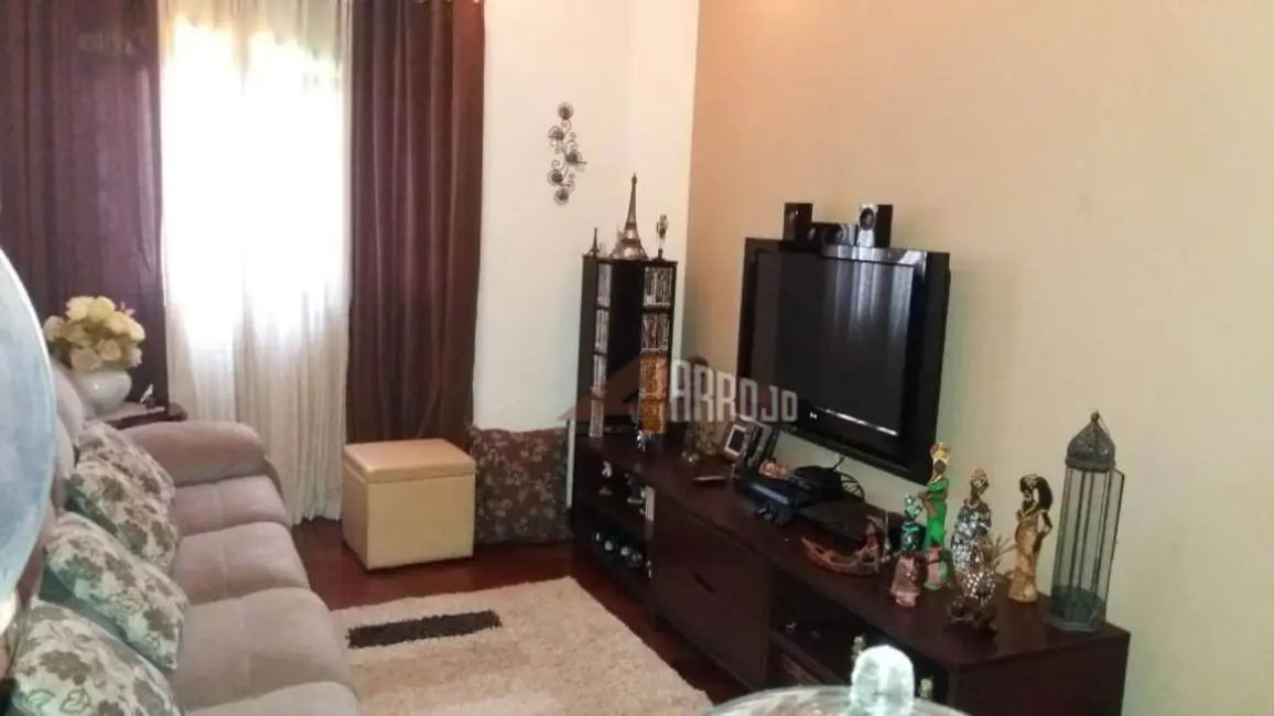 Foto 2 de Sobrado com 3 quartos à venda, 300m2 em Vila Esperança, São Paulo - SP