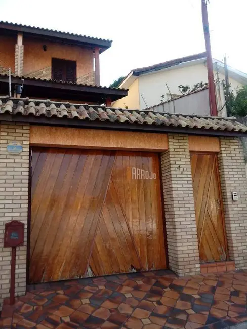 Foto 3 de Sobrado com 3 quartos à venda, 150m2 em Chácara Cruzeiro do Sul, São Paulo - SP