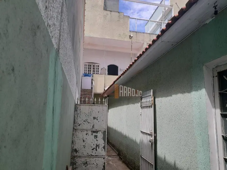 Foto 5 de Sobrado com 5 quartos à venda, 234m2 em Vila Marieta, São Paulo - SP