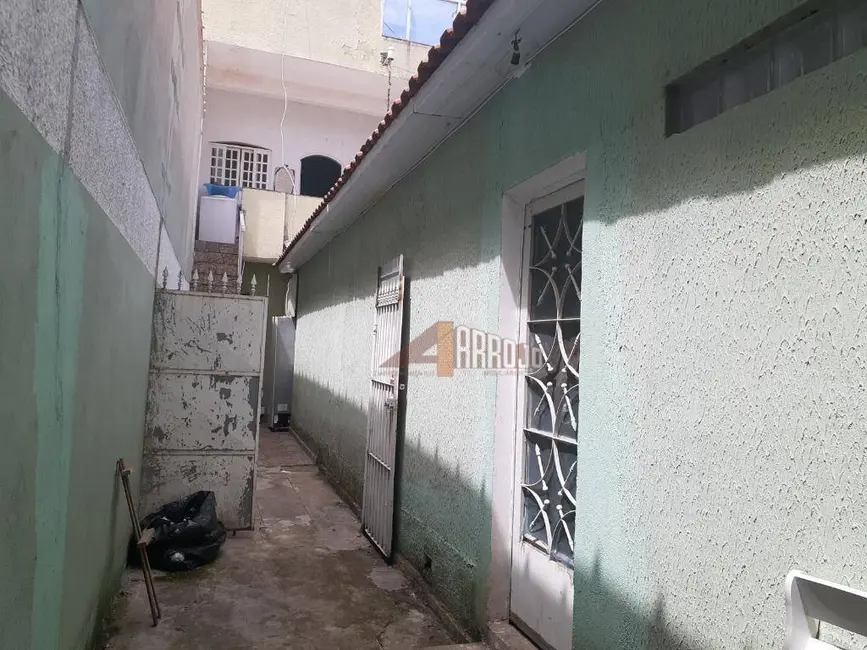 Foto 3 de Sobrado com 5 quartos à venda, 234m2 em Vila Marieta, São Paulo - SP