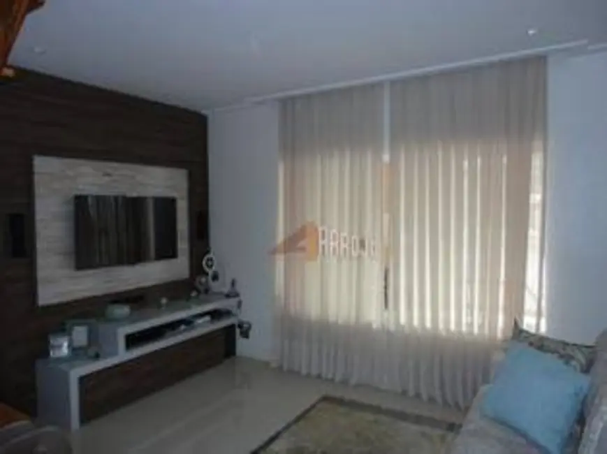 Sobrado com 3 quartos à venda, 99m2 em Vila Ré, São Paulo - SP - imagem 5 Foto 5 de Sobrado com 3 quartos à venda, 99m2 em Vila Ré, São Paulo - SP