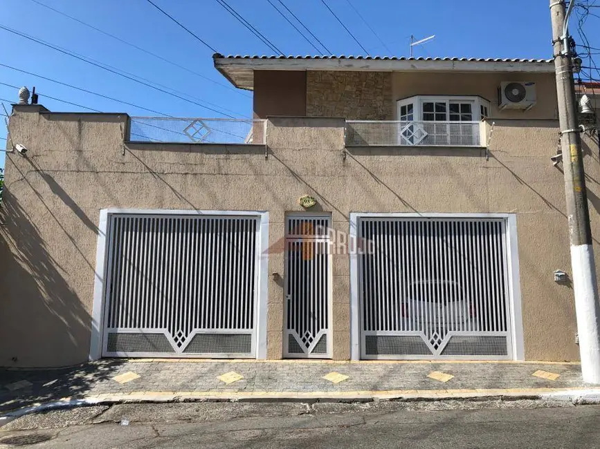 Sobrado com 3 quartos à venda, 99m2 em Vila Ré, São Paulo - SP - imagem 2 Foto 2 de Sobrado com 3 quartos à venda, 99m2 em Vila Ré, São Paulo - SP